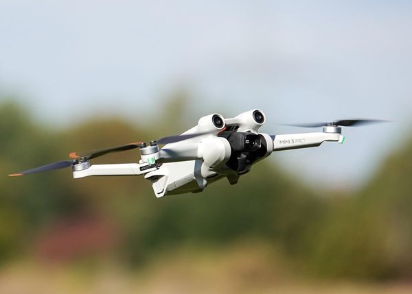 Keine Wunderwaffen aus Germany: Helsing-Drohne floppt in der Ukraine