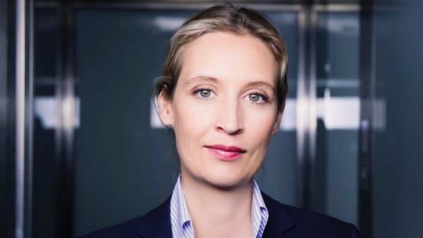 Philosoph Precht: Weidel könnte in drei Jahren Kanzlerin sein