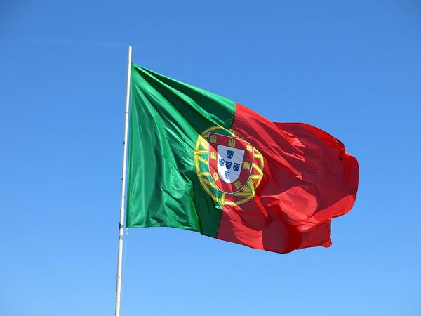 Portugal kauf sich frei: 8,4 Millionen statt 420 Asylanten